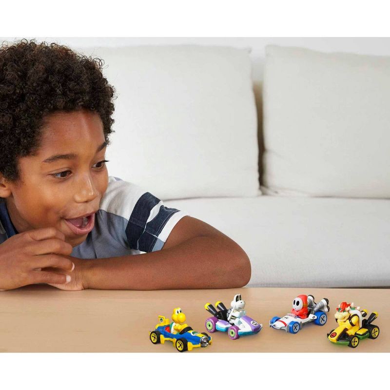 slide 2 of 6, Hot Wheels Mario Kart Diecast - 4 pk, 4 ct