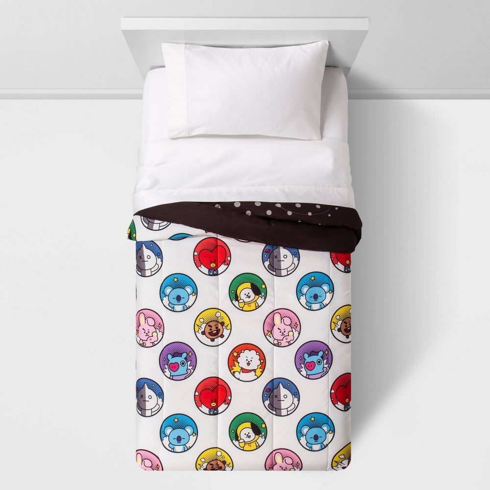 slide 4 of 4, Twin Line Friends BT21 Pyramid Reversible Comforter, 1 ct