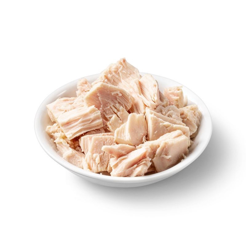 slide 2 of 3, Premium Wild Albacore Chunk White Tuna in Water and Sea Salt - 5oz - Good & Gather™, 5 oz