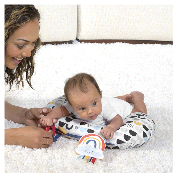 slide 20 of 29, Boppy Black & White Rainbow Tummy Time Pillow, 1 ct