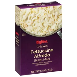Hy-vee Chicken Fettuccine Alfredo Fettuccine Pasta & Alfredo Sauce Skillet Meal