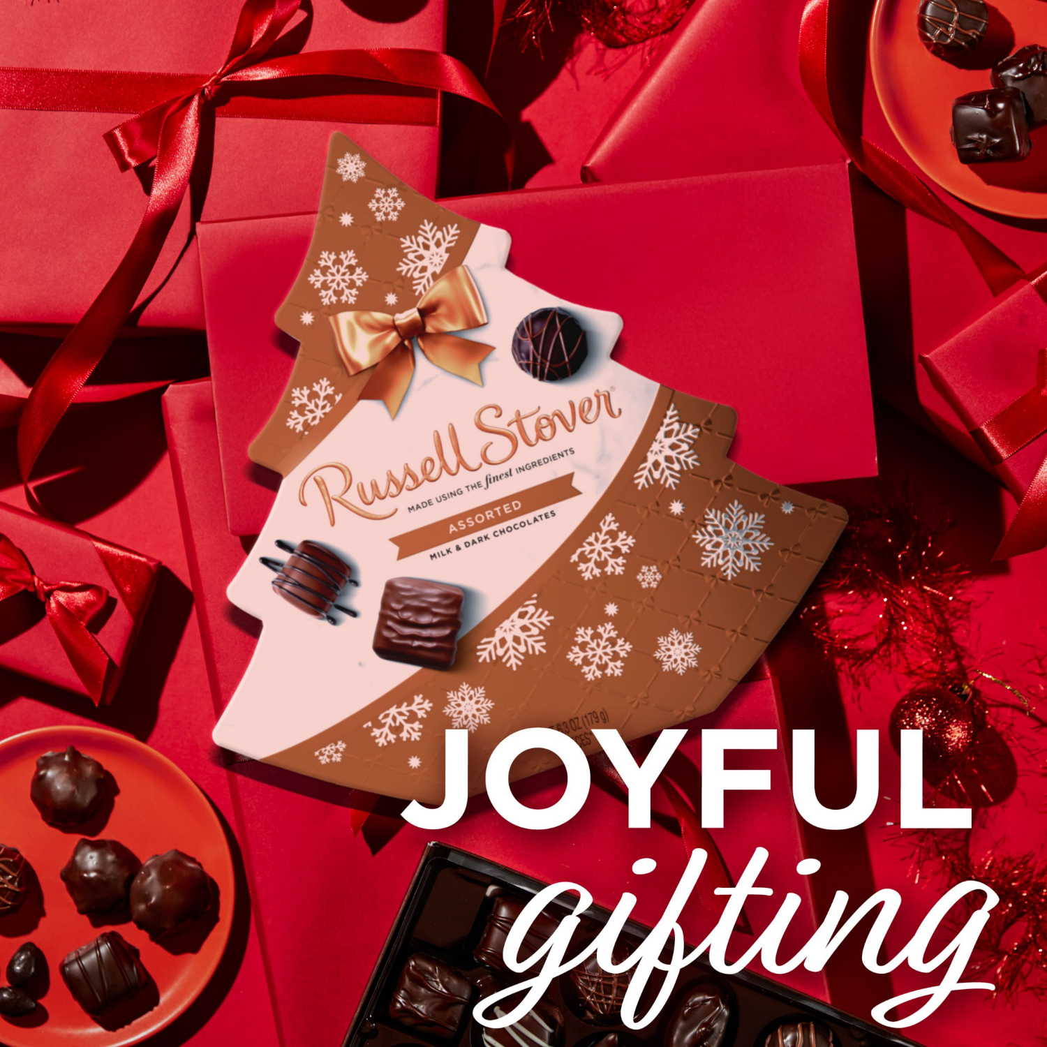 slide 4 of 7, RUSSELL STOVER Christmas Assorted Milk & Dark Chocolate Candy Tree-Shaped Gift Box, 6.3 oz., 6.3 oz