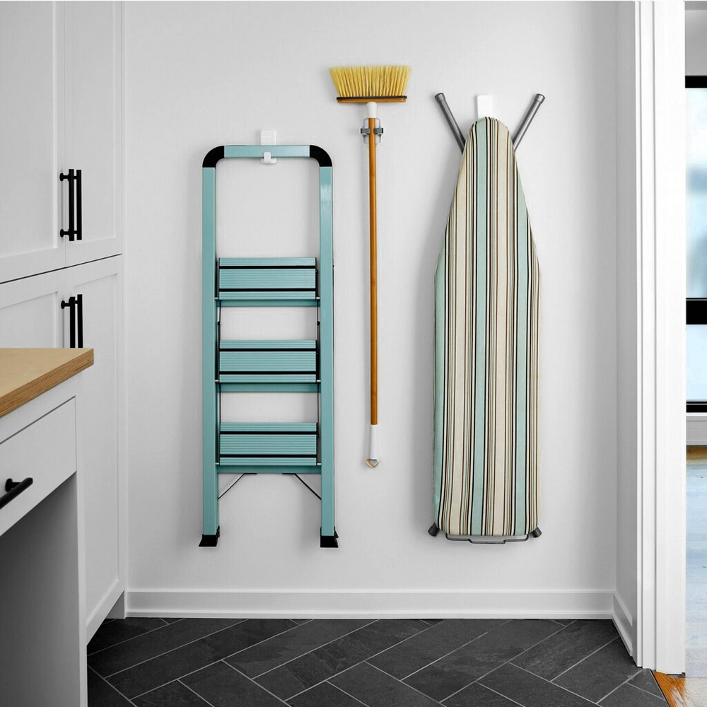 slide 4 of 7, Command 10lb Extra Large Hooks, 2 ct