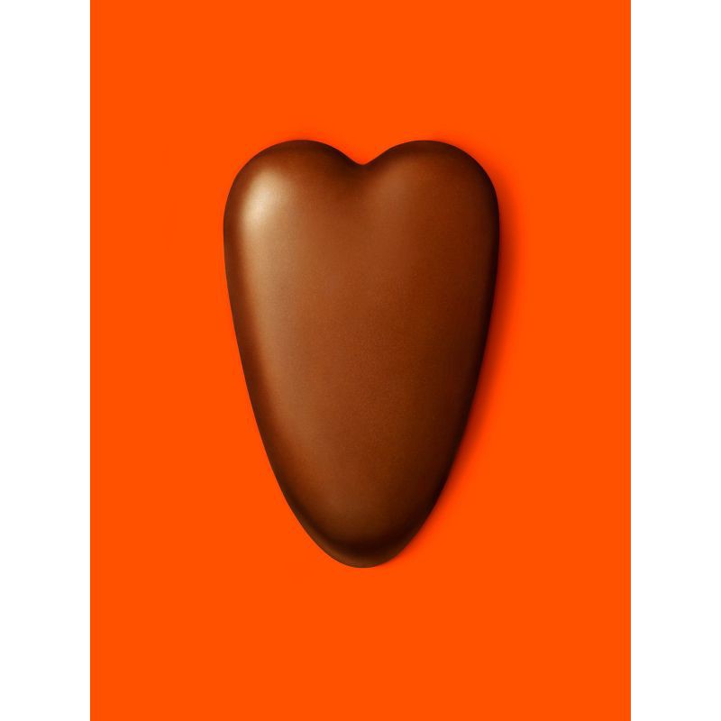slide 5 of 7, Reese's Valentine's Day Peanut Butter Candy King Size - 2.4oz/2ct, 2.4 oz, 2 ct