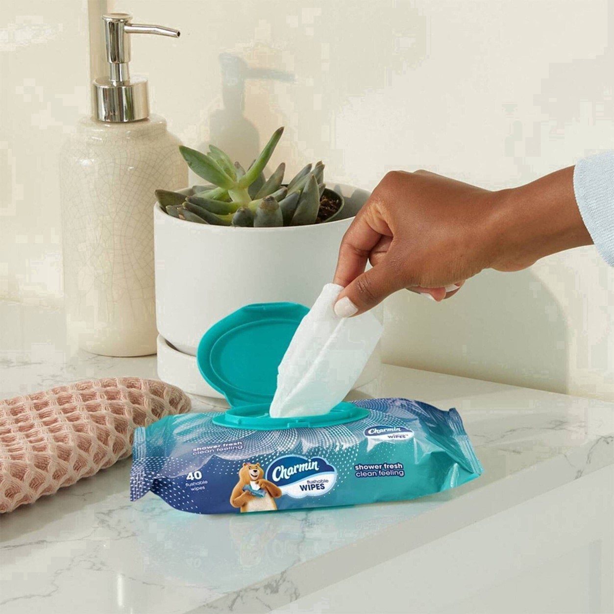 slide 13 of 40, Charmin Flushable Shower Fresh Wipes 4 ea, 4 ct