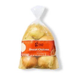 Fresh Sweet Onions - 2lb Bag - Good & Gather™