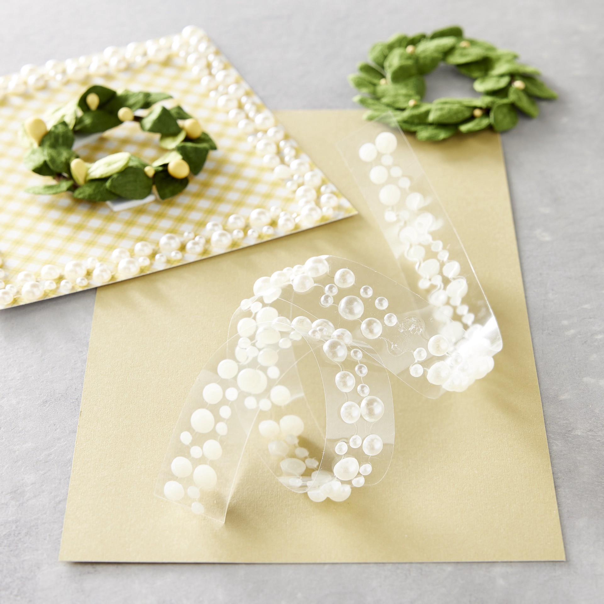 slide 4 of 4, Recollections Bling On A Roll Pearl, 30 in