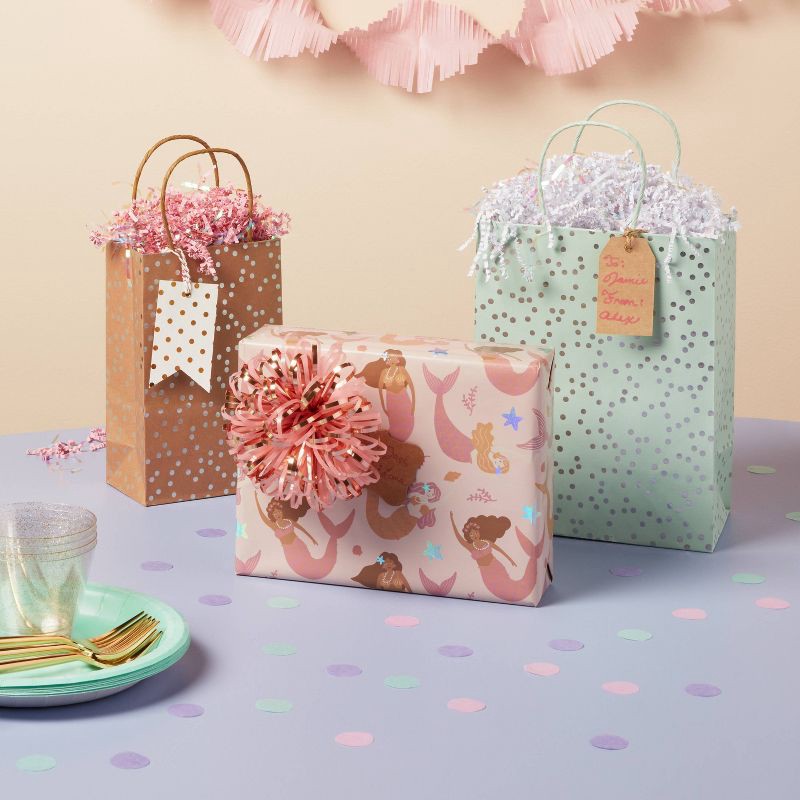 slide 2 of 3, 1.5oz Iridescent Paper Shred Filler White - Spritz™, 1.5 oz