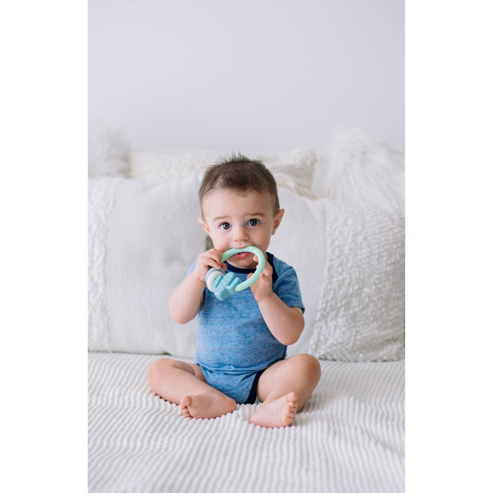 slide 3 of 3, Itzy Ritzy Ring Rattle & Teether - Green, 1 ct