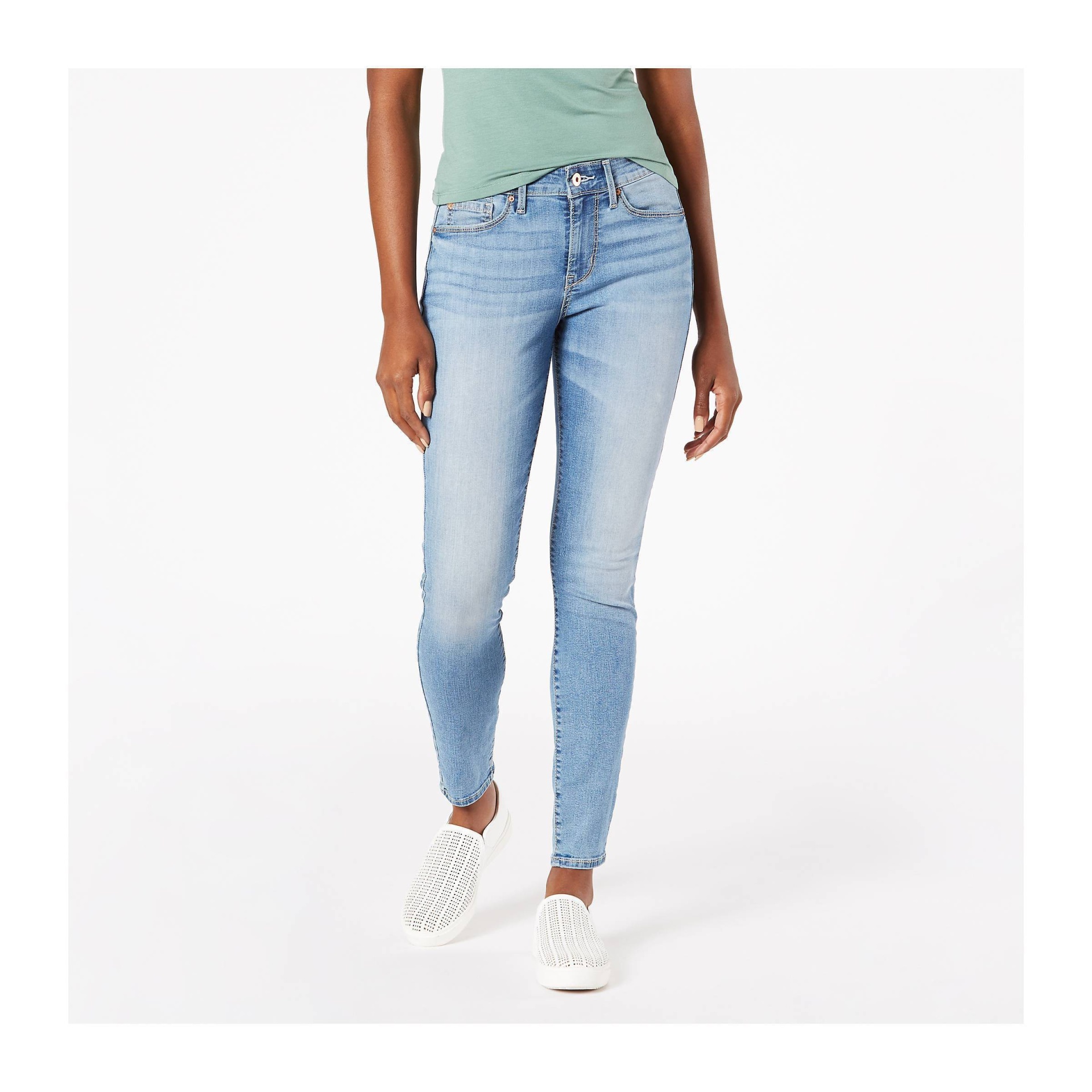 slide 1 of 3, DENIZEN from Levi's Women's Mid-Rise Skinny Jeans - Daybreak 12 Short, 1 ct