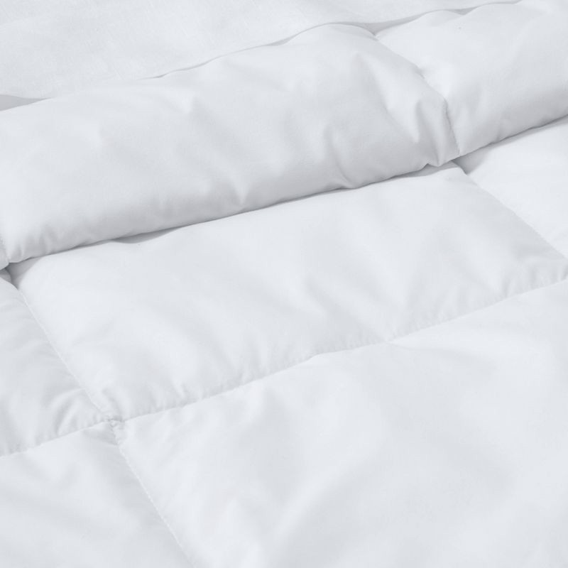 slide 6 of 7, Full/Queen Light Weight Premium Down Alternative Comforter - Casaluna™: Hypoallergenic, 250 Thread Count, Percale Weave, 1 ct