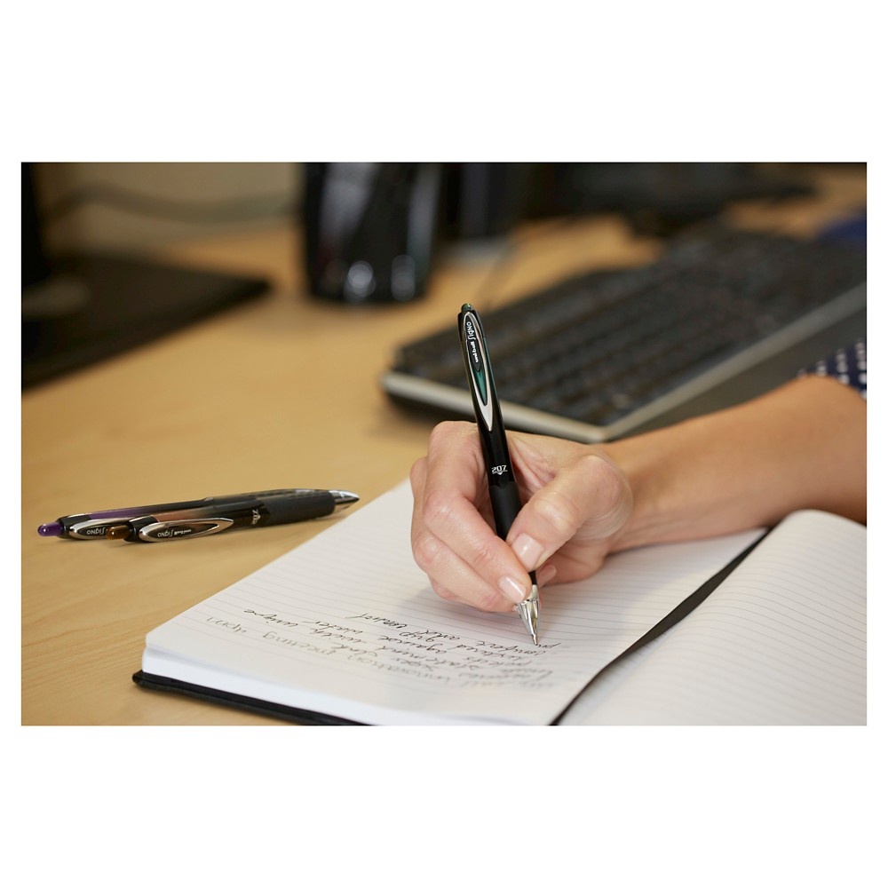 slide 6 of 9, Farberware Classic Strainer, 7 in