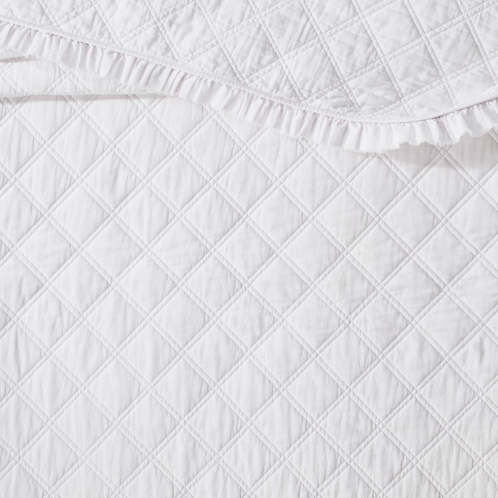 slide 3 of 3, King Vintage Washed Ruffle Quilt White - Threshold, 1 ct