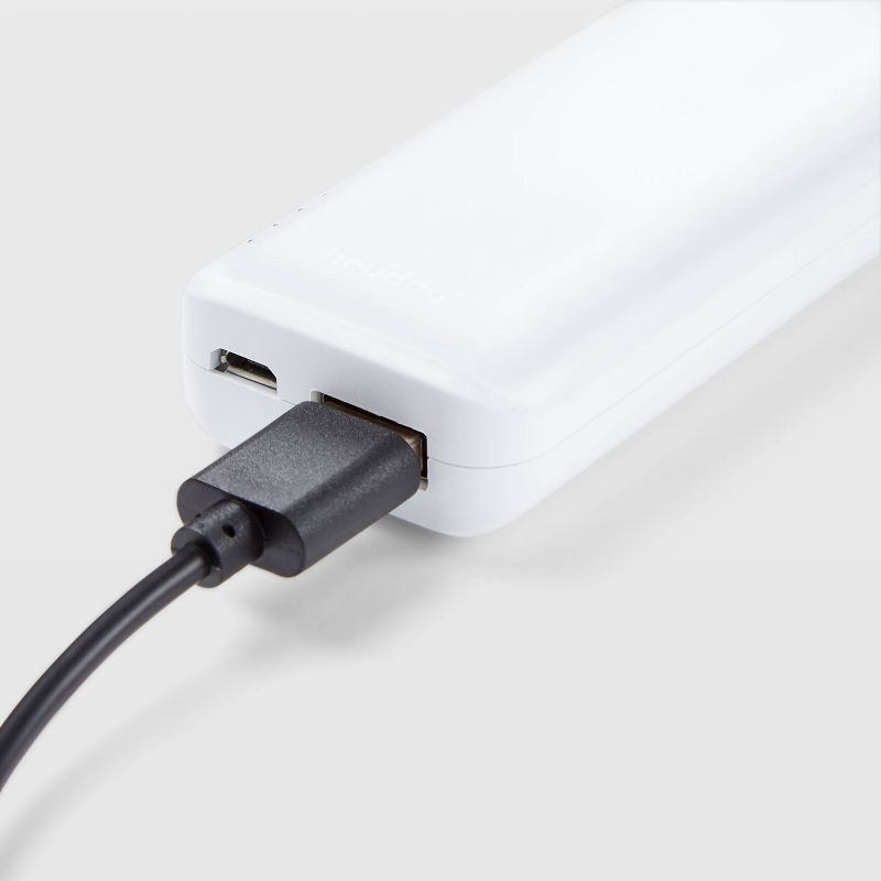 slide 2 of 2, 4000mAh Power Bank - heyday™ White, 1 ct