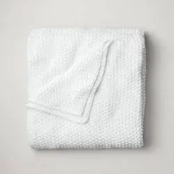 Full/Queen Chunky Knit Bed Blanket White - Casaluna™