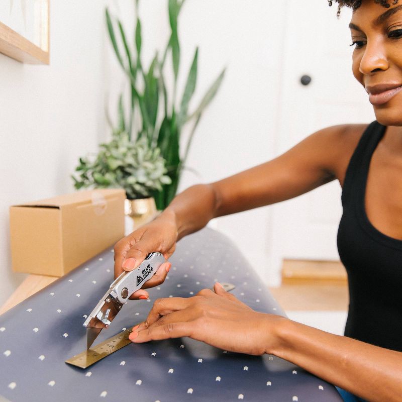 slide 3 of 10, Blue Ridge Tools Folding Utility Knife: Steel Blade, 1 Year Warranty, Compact Design, 0.26 lbs, 5.91" Height, 0.26 lb