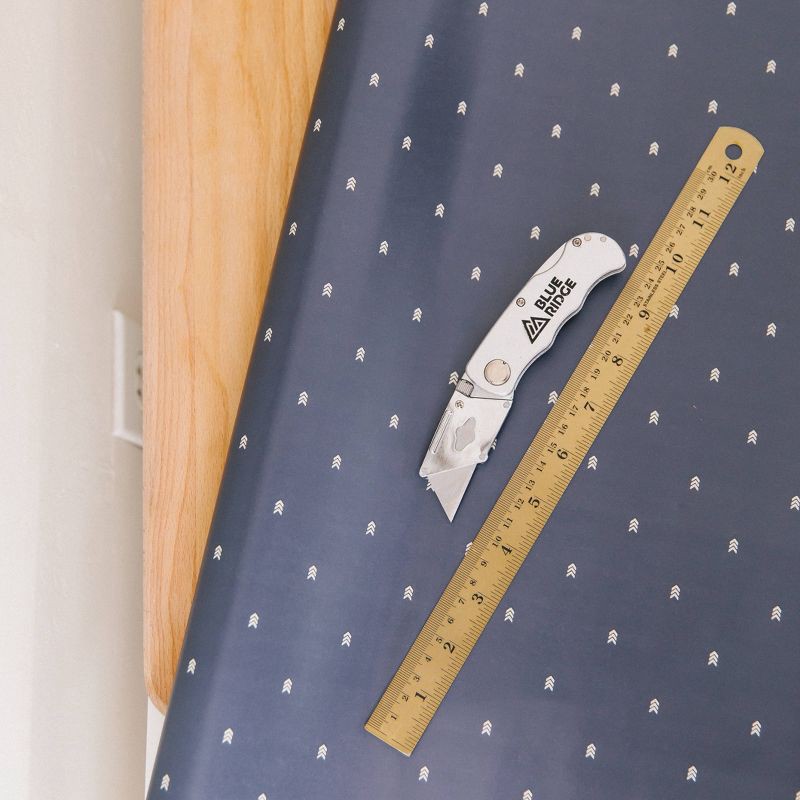 slide 4 of 10, Blue Ridge Tools Folding Utility Knife: Steel Blade, 1 Year Warranty, Compact Design, 0.26 lbs, 5.91" Height, 0.26 lb