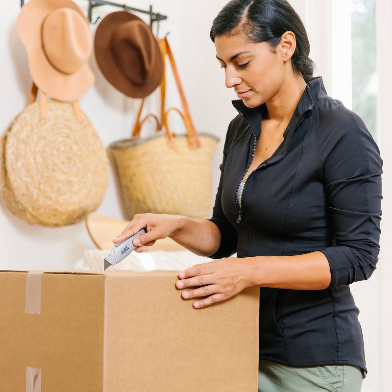 slide 7 of 10, Blue Ridge Tools Folding Utility Knife: Steel Blade, 1 Year Warranty, Compact Design, 0.26 lbs, 5.91" Height, 0.26 lb