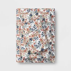 Full Printed Performance 400 Thread Count Sheet Set Ditsy Floral - Threshold™: Cotton Sateen, Includes 2 Pillowcases & Fitted Sheet