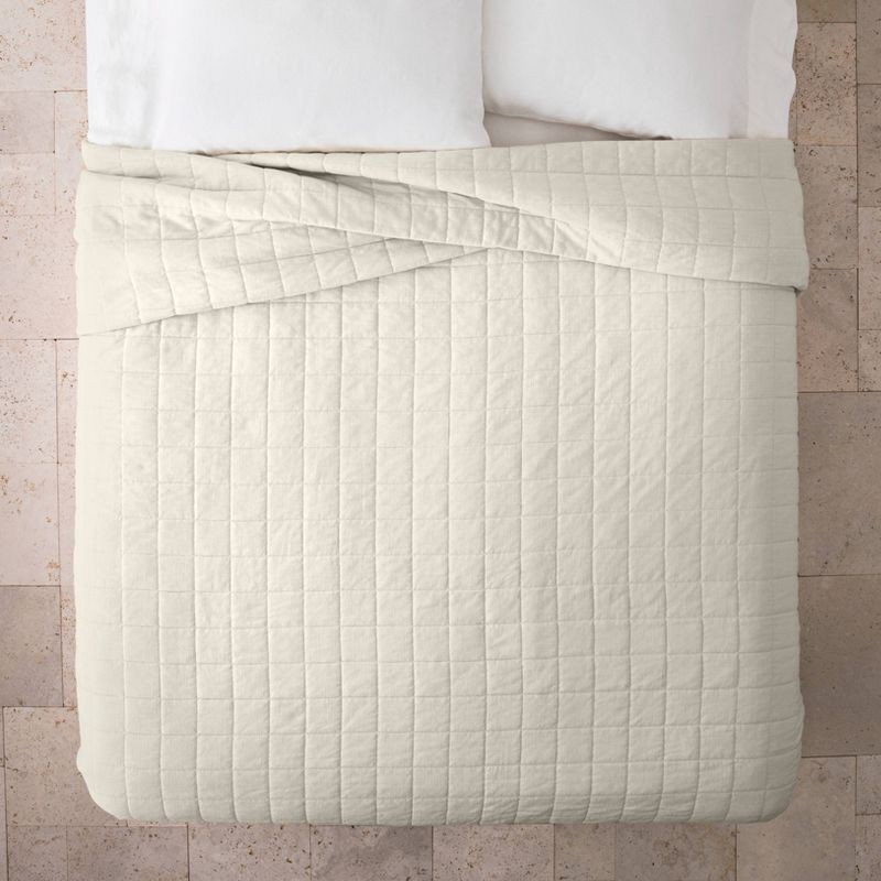 slide 3 of 4, King Heavyweight Linen Blend Quilt Natural - Casaluna™, 1 ct