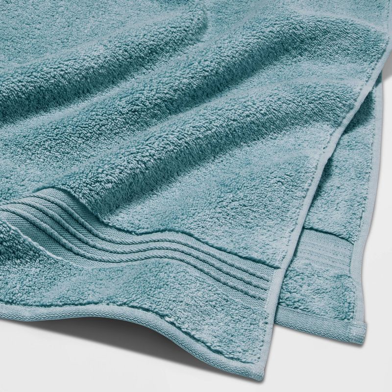 Spa Bath Towel White - Threshold Signature 1 ct