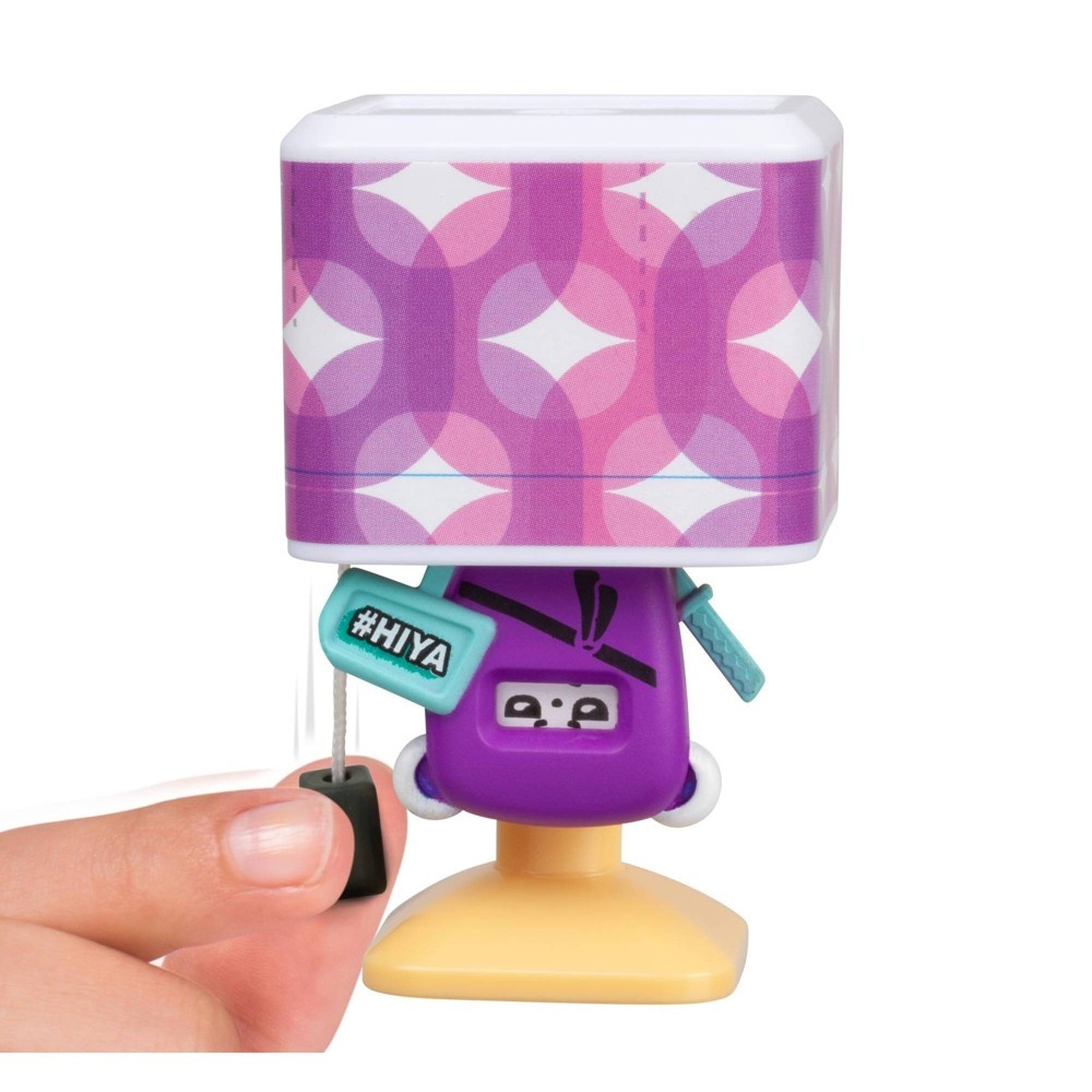 slide 6 of 17, Oh My Gif Oh! My Gif Gifbit Figurine, 1 ct