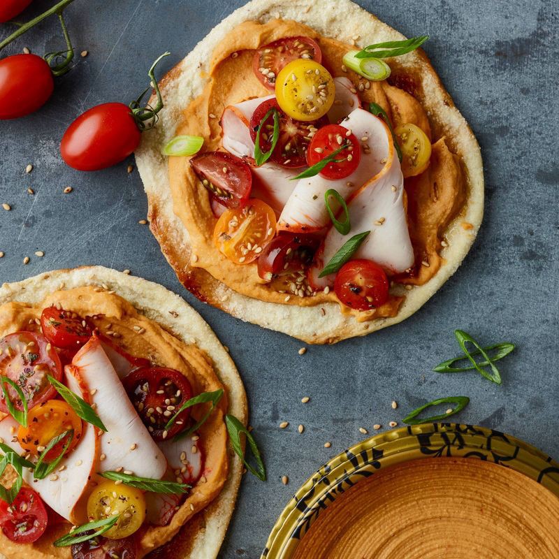 slide 5 of 5, Boar's Head Sweet Chili Garlic Hummus - 10oz, 10 oz