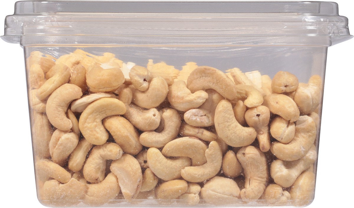 slide 7 of 13, Kn Cashews Raw, 18 oz
