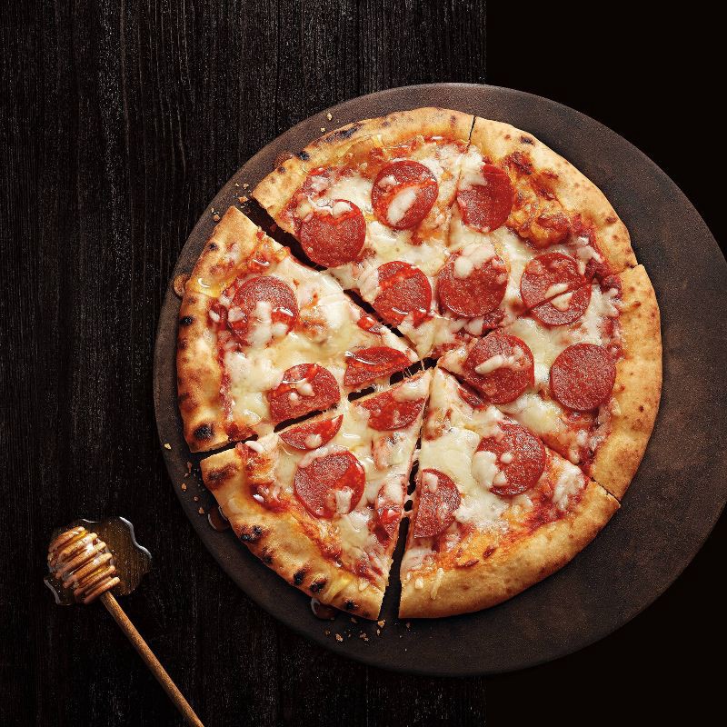 slide 2 of 3, Signature Wood-Fired Uncured Pepperoni with Spicy Honey Drizzle Frozen Pizza - 15oz - Good & Gather™, 15 oz