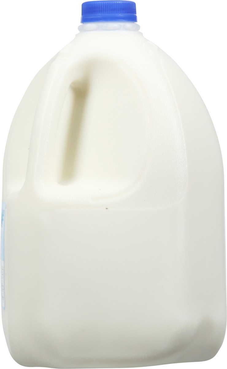 slide 4 of 9, Highland Crest 2% Milk Fat Reduced Fat Milk - 1 gal, 1 gal