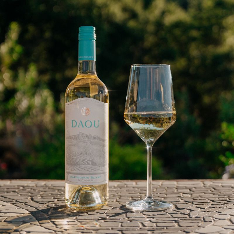 slide 3 of 5, DAOU Sauvignon Blanc White Wine - 750ml Bottle, 750 ml