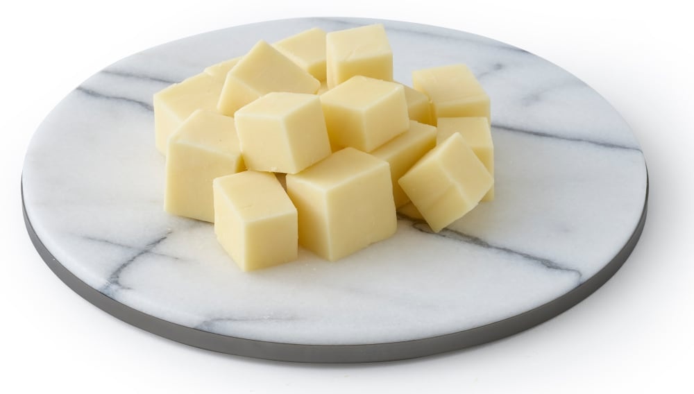 slide 1 of 1, Murray's Sharp Cheddar Cubes, per lb
