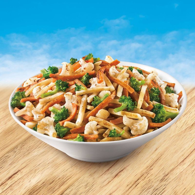 slide 2 of 5, Birds Eye Shredded Frozen Sweet Potatoes with Broccoli & Cauliflower - 10oz, 10 oz