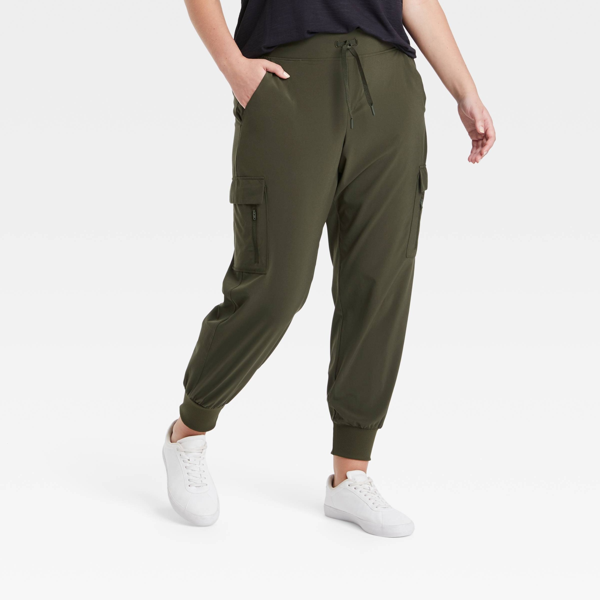 Women's Stretch Woven Wide Leg Cargo Pants - All in Motion Olive L