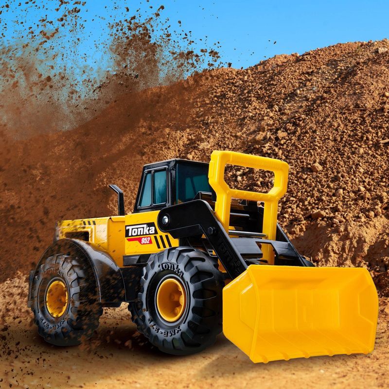 slide 10 of 11, Tonka Steel Classics - Front Loader, 1 ct
