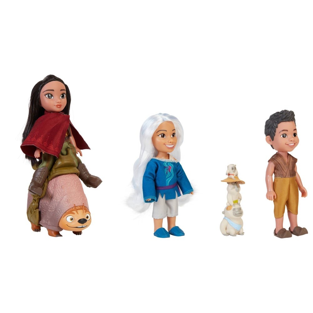slide 5 of 6, Disney's Raya and the Last Dragon Petite Raya and Friends Gift Set, 1 ct