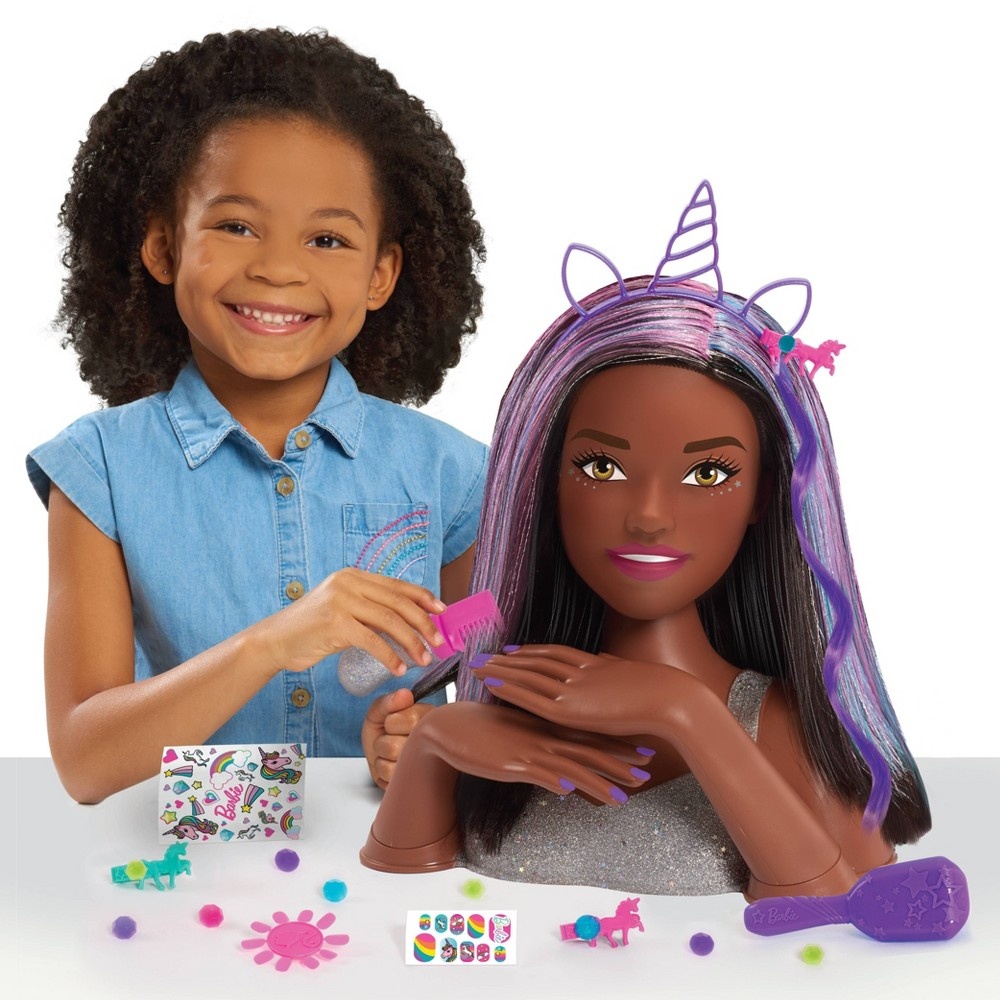 slide 9 of 9, Barbie Deluxe Glitter and Go Styling Head, Black Hair, 20 ct