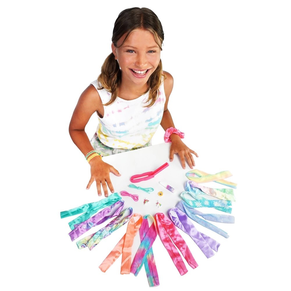 slide 4 of 5, Activity Kings iLY Scruncheeze Loom, 1 ct