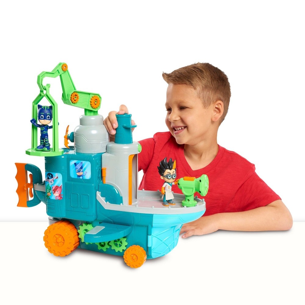 slide 10 of 10, PJ Masks Romeo's Flying Factory Playset, 1 ct