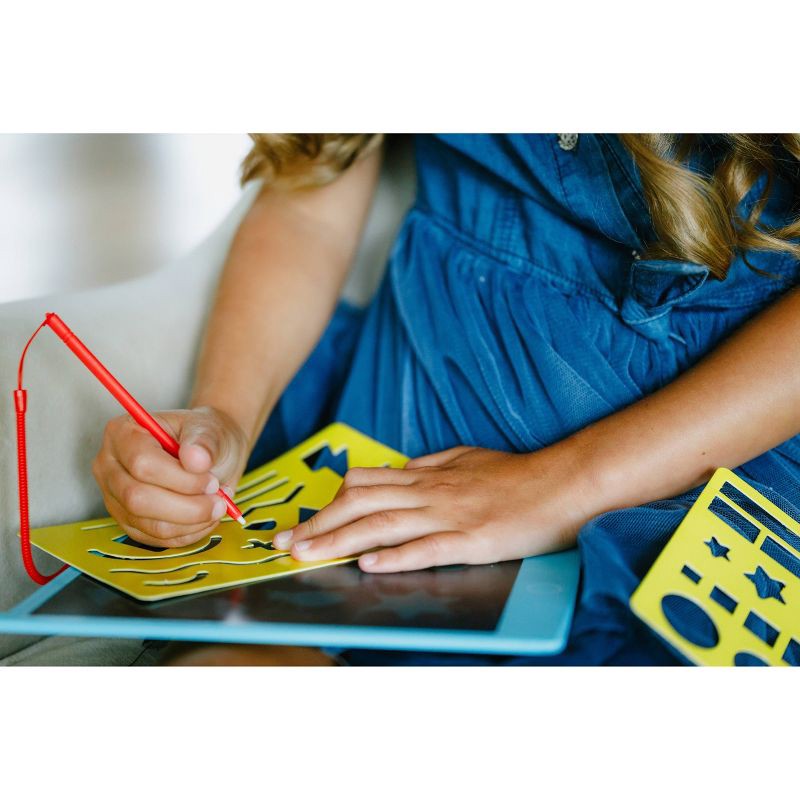 slide 5 of 5, Chuckle & Roar Scribble Glow LCD Sketch Pad, 1 ct