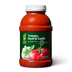 Tomato, Basil & Garlic Pasta Sauce 45oz - Good & Gather™