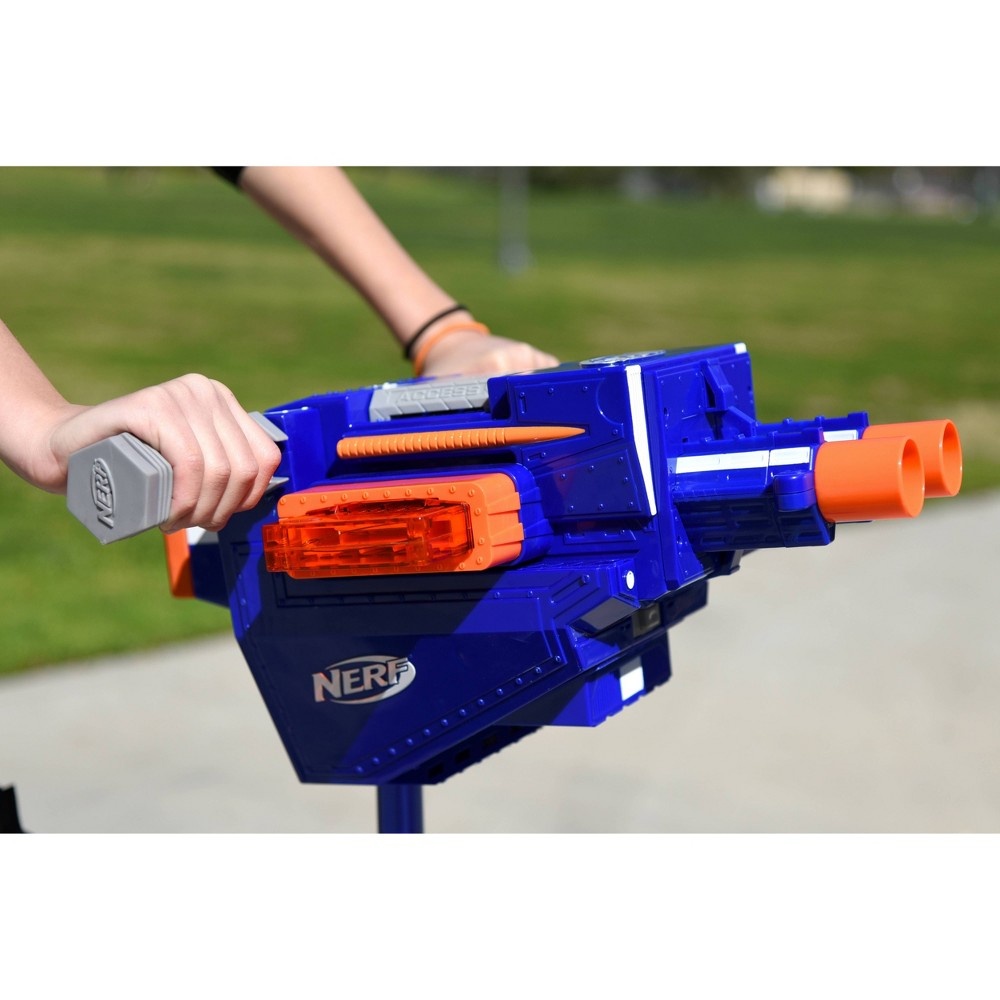 NERF Elite 3-Wheel Blaster Scooter with Dual Trigger and Rapid Fire ...