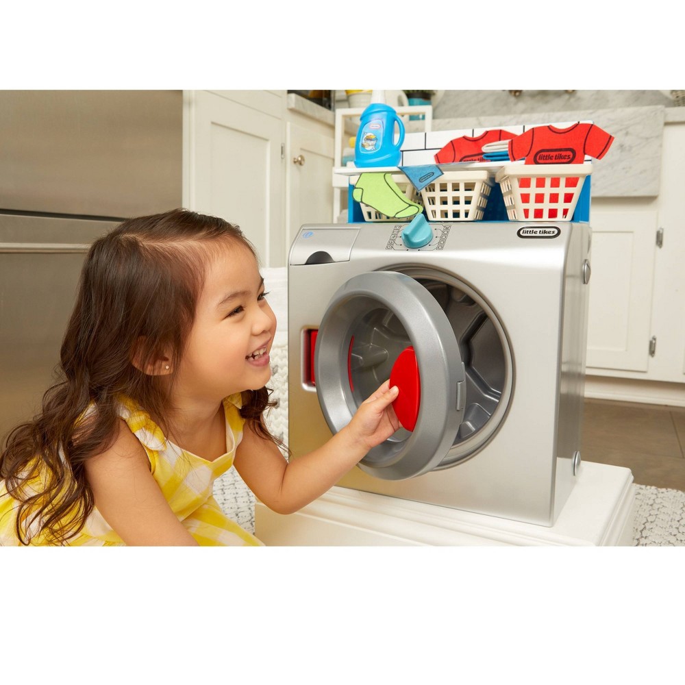 slide 3 of 6, Little Tikes First Real Washer Realistic Pretend Play Appliance, 1 ct