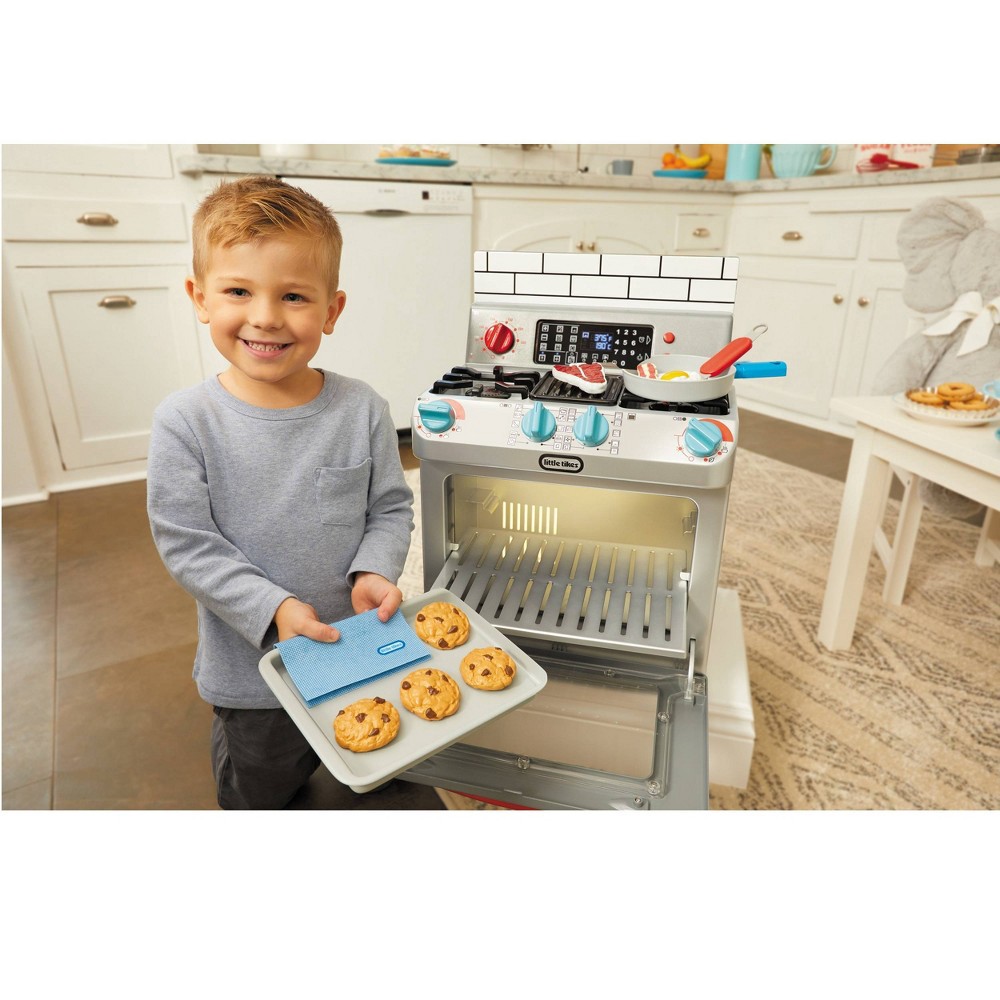 slide 6 of 6, Little Tikes First Oven Realistic Pretend Play Appliance, 1 ct