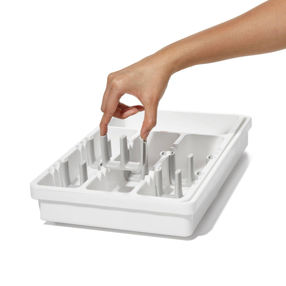 slide 2 of 5, OXO Expandable Utensil Organizer, 1 ct