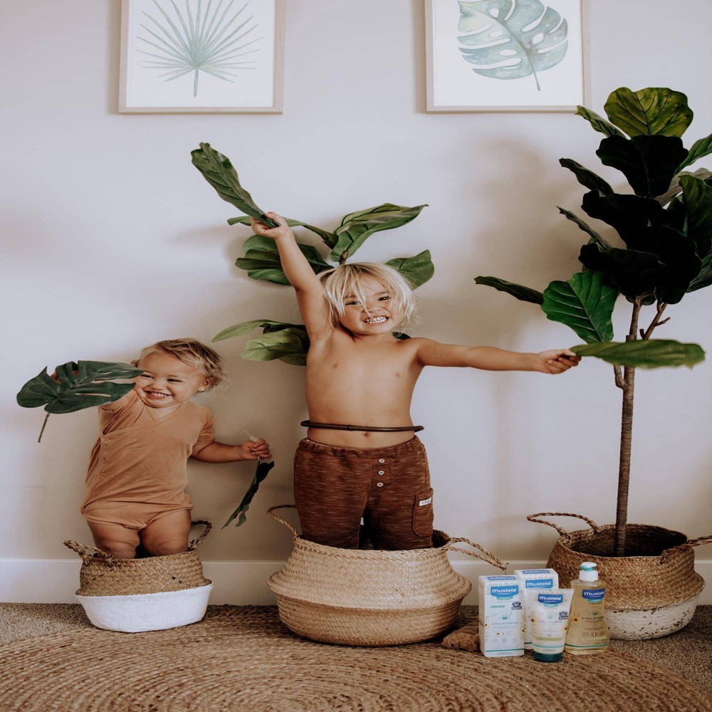 slide 6 of 6, Mustela Stelatopia Cleansing Baby Oil for Eczema Prone Skin - 16.9 fl oz, 16.9 fl oz