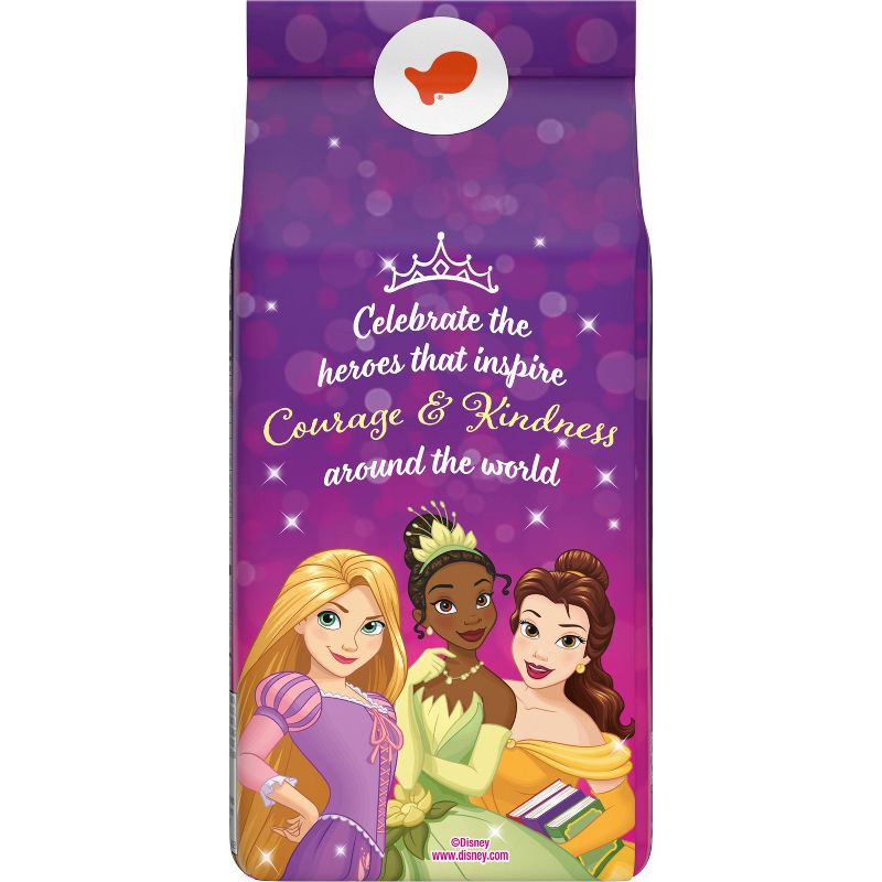 slide 5 of 13, Goldfish Disney Princess Cheddar Snack Crackers Bag - 6.6oz, 6.6 oz