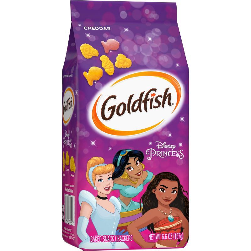 slide 6 of 13, Goldfish Disney Princess Cheddar Snack Crackers Bag - 6.6oz, 6.6 oz