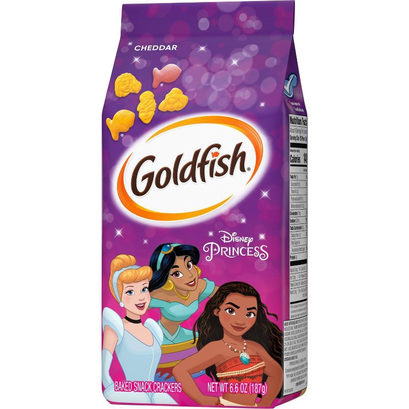slide 7 of 13, Goldfish Disney Princess Cheddar Snack Crackers Bag - 6.6oz, 6.6 oz