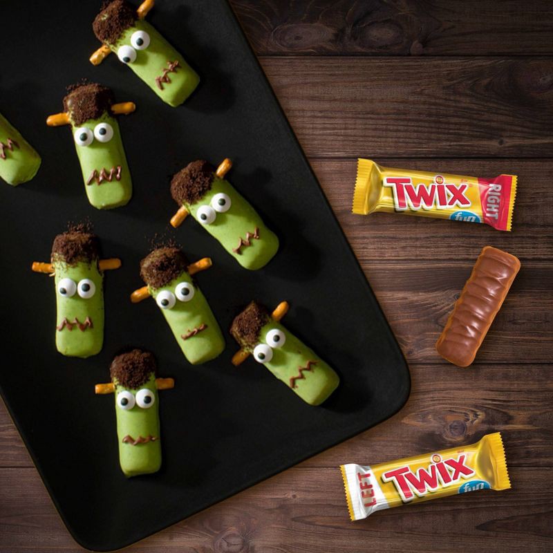 slide 5 of 11, Twix Halloween Chocolate Caramel Cookie Bars Fun Size - 18.28oz, 18.28 oz